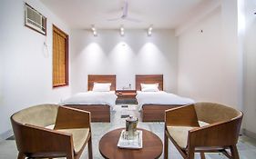 Hotel Bhakti Dhama